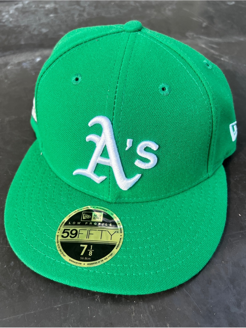 NEW New Era size 7 1/8 Fitted Oakland A’s Hat Low Profile MLB